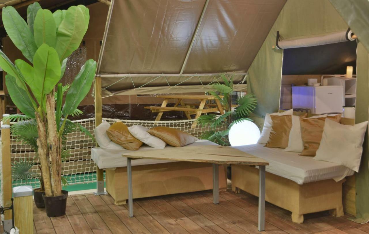 שאניי Camping Du Paquier Fane מראה חיצוני תמונה